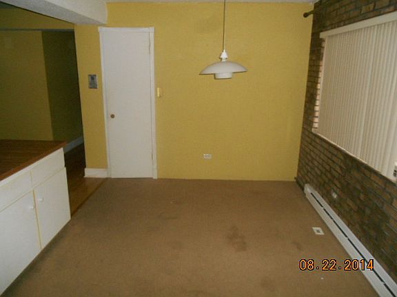 3rd image of 6732 W 64th Pl #1B