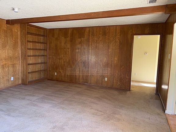 5th image of 774 Llewellyn Ln