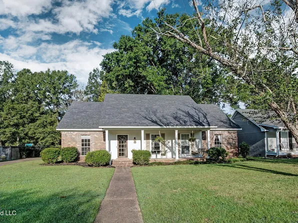 806 Bridgeport Dr, Madison, MS 39110
