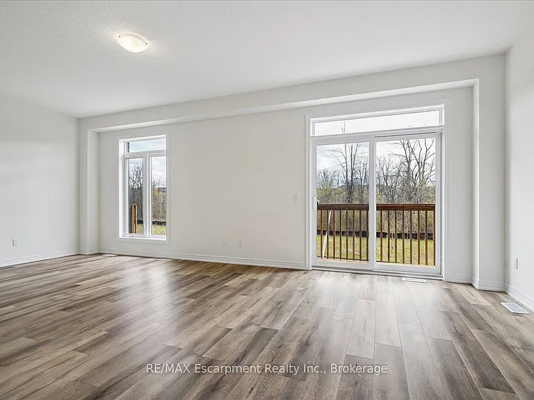 76 Valley Trail Pl — Photo 5