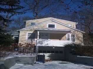 249 Lower Rocky Point Rd, Sound Beach, NY 11789