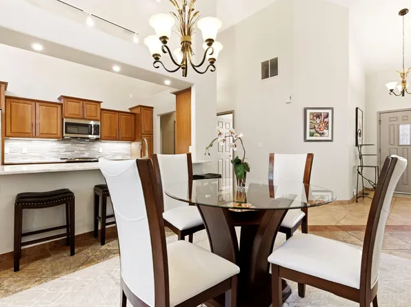 1124 Titleist Dr NE, Albuquerque, NM 87112