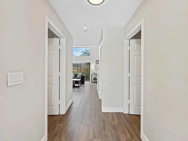 13745 Yarmouth Dr — Photo 3