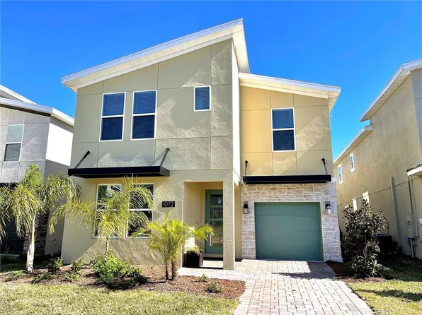 1077 Leader St, Davenport, FL 33896