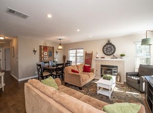 3314 Holly Grove St, Thousand Oaks, CA 91362