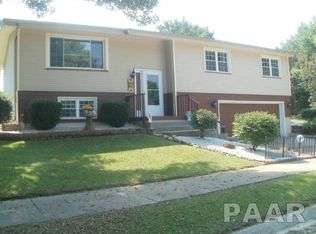45 Aspen Dr, Canton, IL 61520