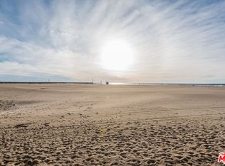 1 Topsail St APT 102, Marina Del Rey, CA 90292