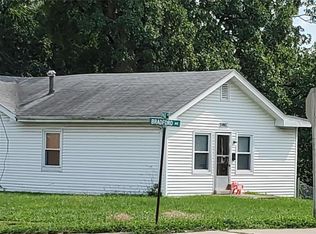 1614 Bradford Ave, Saint Louis, MO 63133