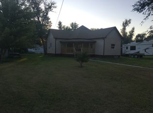 153 Main St, Trumbull, NE 68980