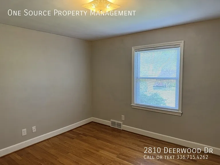 2810 Deerwood Dr — Photo 11
