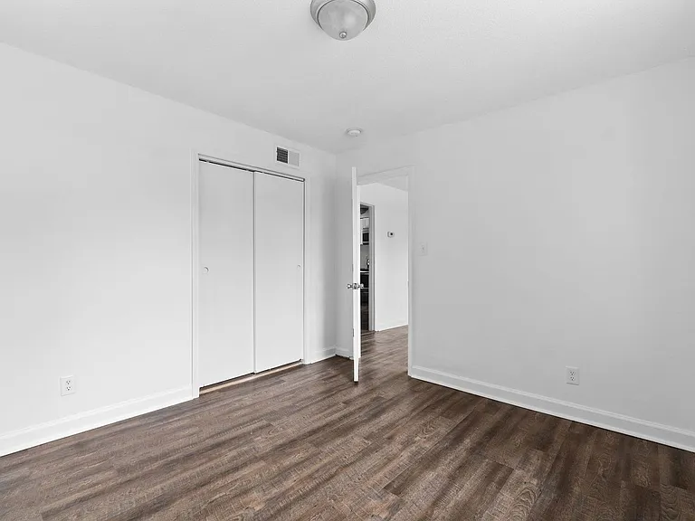 Britton Springs Rd - 706 / 708 — Photo 19