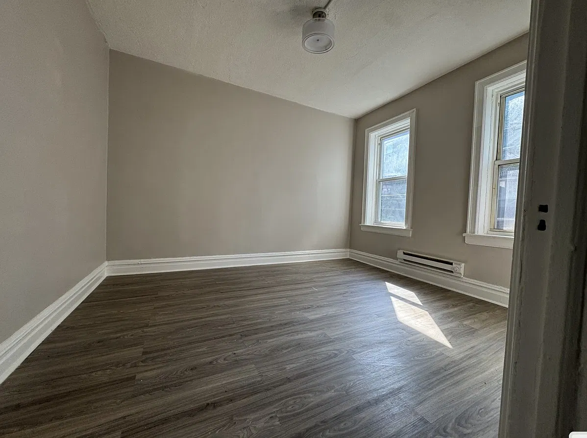171 Martin Luther King Dr — Photo 2