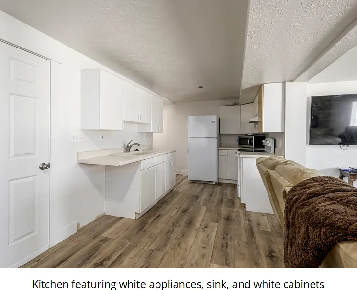 2 bed, 1500 sqft, $1,600 — Photo 2