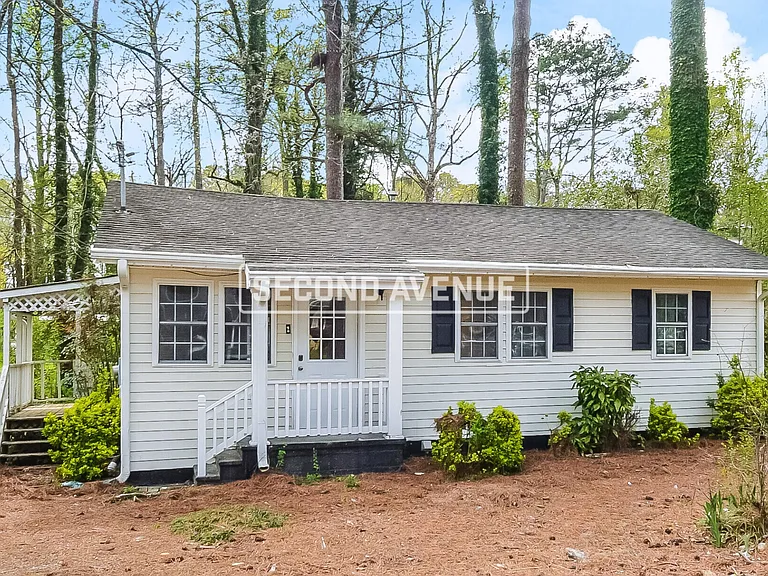 232 N Lake Dr — Photo 1