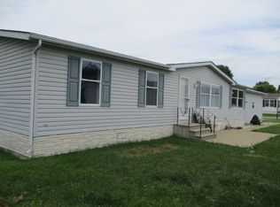 1014 Autumn Dr, Belvidere, IL 61008