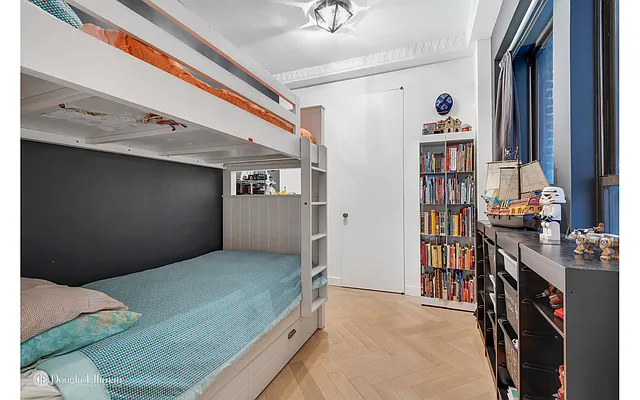 Sold by Douglas Elliman | media 18