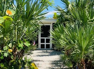 105 162nd Ave, Redington Beach, FL 33708