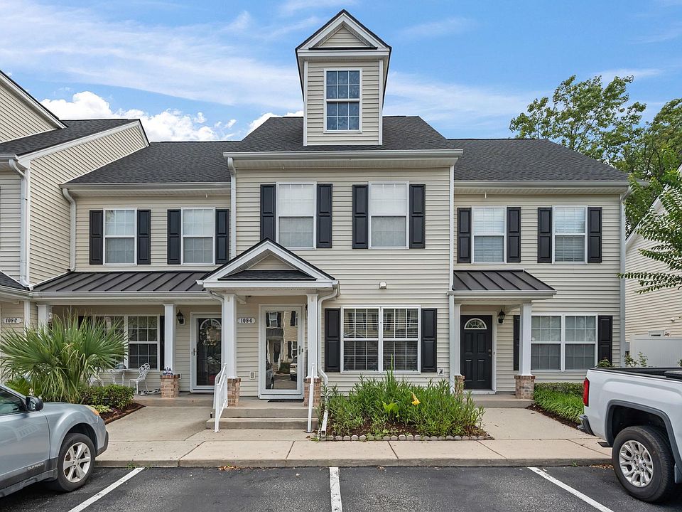 1st image of 108 Barnacle Ln. #4