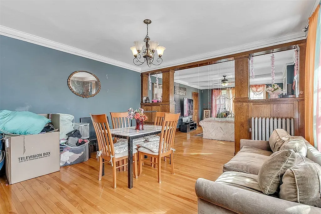 Building Photo - 7 Fiske St #2
