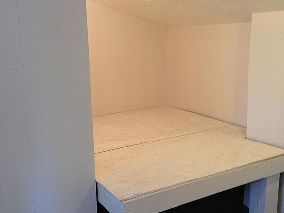 Platform for built in bed (queen) _or it can be removed if not needed.