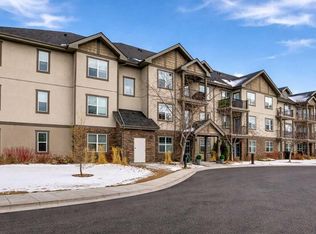 37 W Prestwick Dr SE #110, Calgary, AB T2Z4Z2