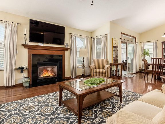 5th image of 2070 Twin Flower Cir