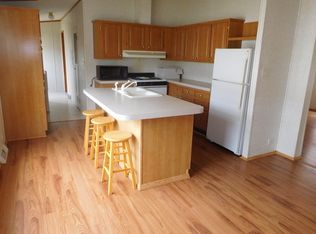 6121 Old Oak Dr, Michigan City, IN 46360