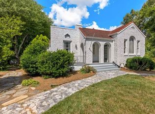 900 S Hawthorne Rd #A, Winston Salem, NC 27103