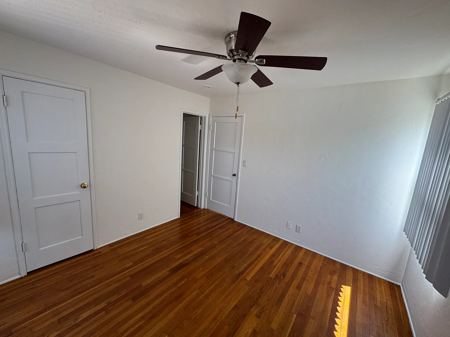 8860 La Mesa Blvd — Photo 3