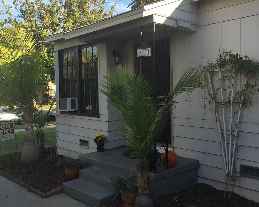 Cottage style bungalow