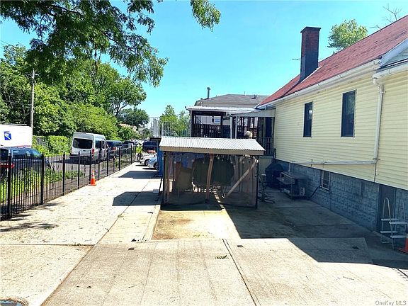 3rd image of 1956 Obrien Ave