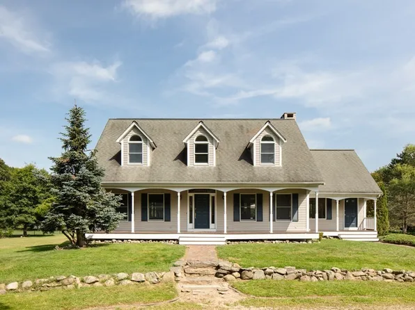 640 Walnut St, Bridgewater, MA 02324