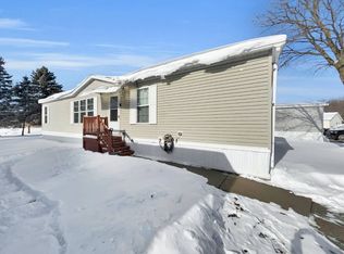 102 Aichebaun St, Novi, MI 48374