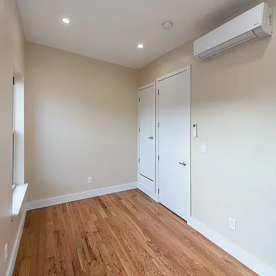 Rented by Nooklyn NYC LLC | media 30