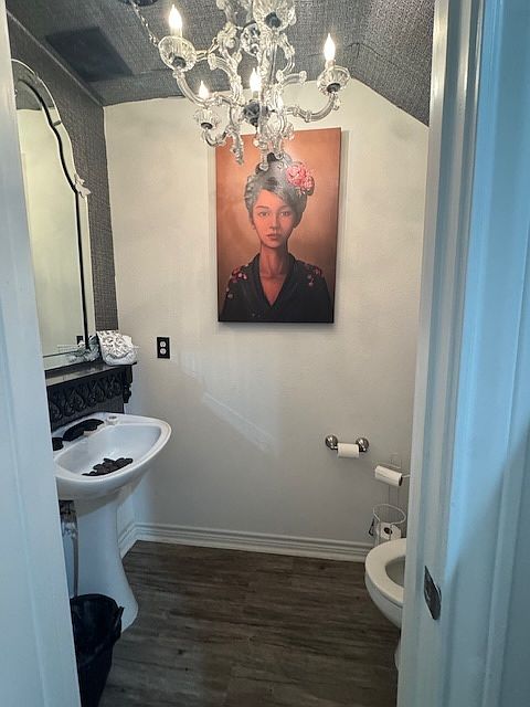 Downstairs PowderRoom/Half Bath