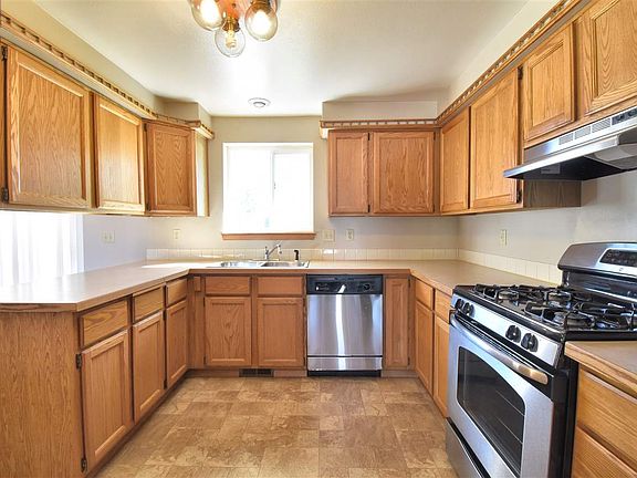 5th image of 4018 E Montgomery Ave