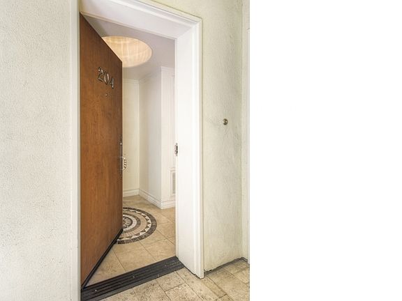 4th image of 2340 Fox Hills Dr APT 204