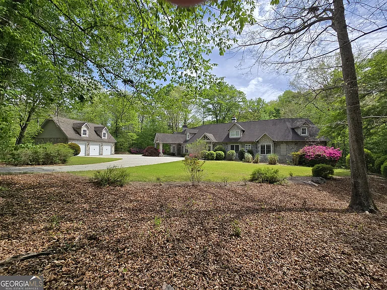 1256 Olde Lexington Rd — Photo 1