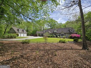 1256 Olde Lexington Rd, Hoschton, GA 30548