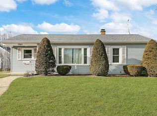 7840 20th Ave, Kenosha, WI 53143