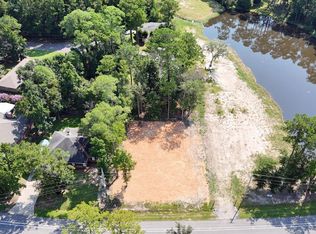 72699 Diamondhead Dr N, Diamondhead, MS 39525