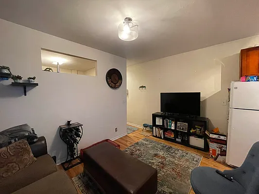 Rented by Limestone Realty Bklyn, LLC | media 2