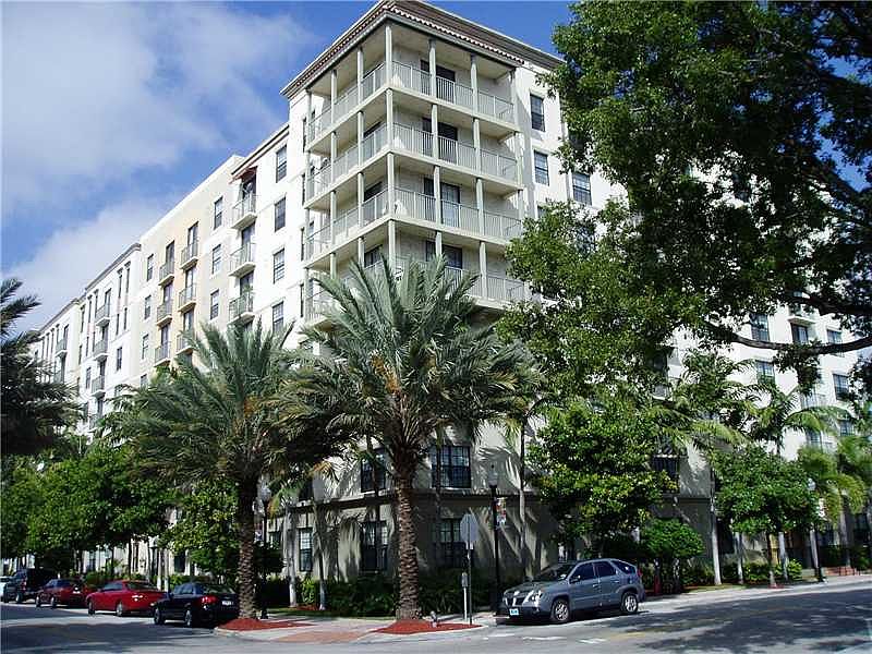 1st image of 1919 Van Buren St APT 218A