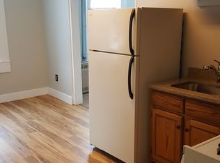 26 Maple St #1, Hinsdale, MA 01235