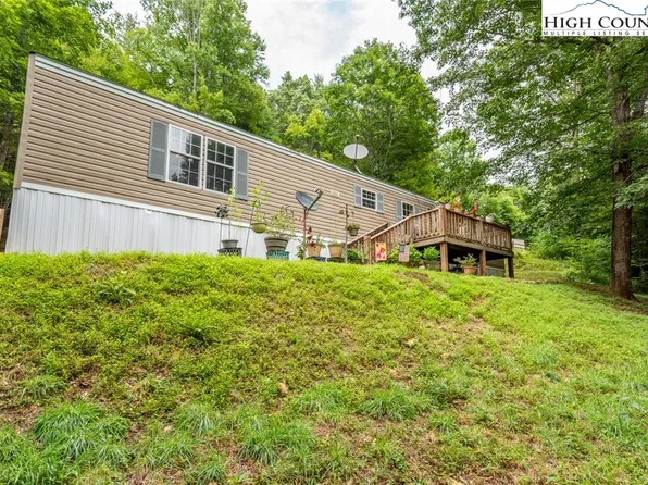 365 Call Creek Road, Fleetwood, NC 28626