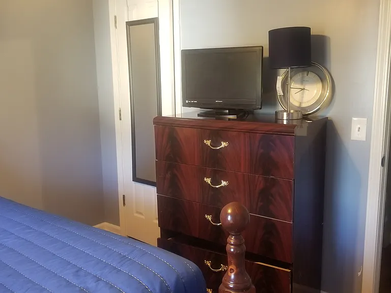 Meadow Oak Dr — Photo 25