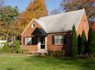 2468 Manchester Dr, Toledo, OH