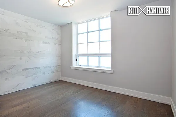 Rented by Keller Williams NYC | media 31