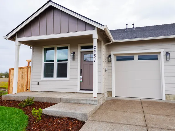 2387 W 10th Ave, Junction City, OR 97448