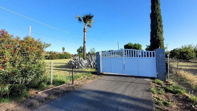 3 bed, 1830 sqft, $5,000 — Photo 1